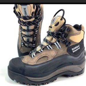 sorel women's hiking boots